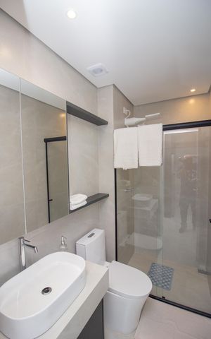 Studio para alugar com 35m², 1 quarto e 1 vaga Studio para alugar com 35m², 1 quarto e 1 vagaBanheiro