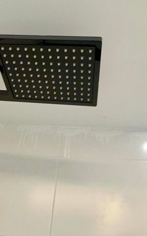 Studio para alugar com 30m², 1 quarto e sem vaga Studio para alugar com 30m², 1 quarto e sem vagaBanheiro