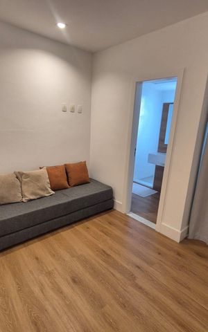Apartamento à venda com 90m², 2 quartos e 2 vagas Apartamento à venda com 90m², 2 quartos e 2 vagasQuarto