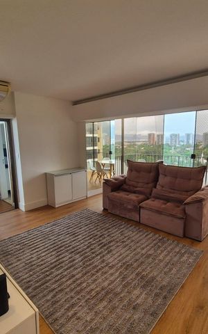 Apartamento à venda com 90m², 2 quartos e 2 vagas Apartamento à venda com 90m², 2 quartos e 2 vagasSala