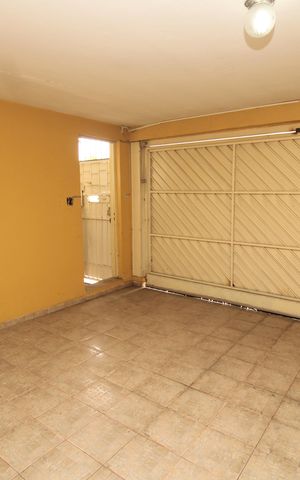 Casa à venda com 235m², 4 quartos e 5 vagasGaragem