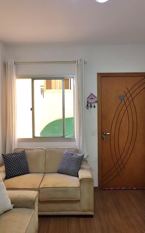Apartamento à venda com 77m², 2 quartos e 1 vagaSala