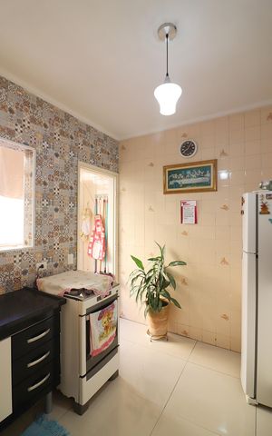 Apartamento à venda com 77m², 2 quartos e 1 vagaCozinha
