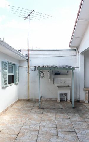Casa à venda com 273m², 2 quartos e 1 vagaQuintal e área de serviço