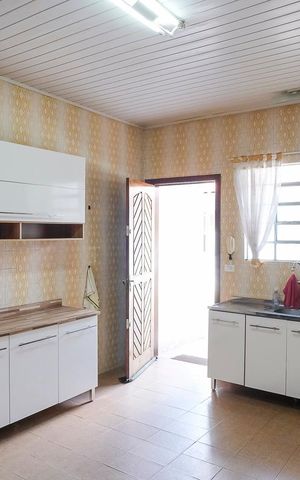 Casa à venda com 273m², 2 quartos e 1 vagaCozinha