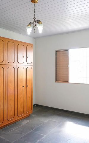 Casa à venda com 273m², 2 quartos e 1 vagaQuarto 1