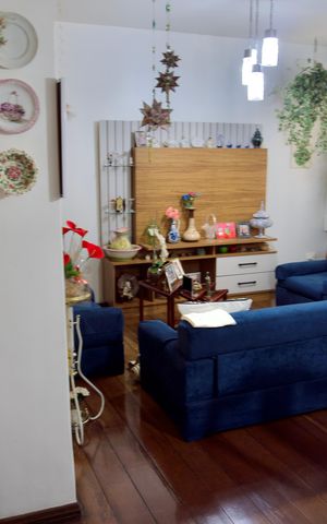 Casa à venda com 136m², 3 quartos e 1 vaga Casa à venda com 136m², 3 quartos e 1 vagaSala