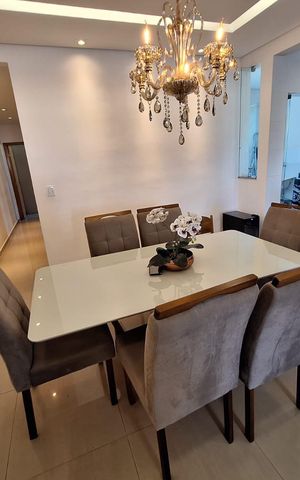 Apartamento à venda com 97m², 2 quartos e 1 vaga Apartamento à venda com 97m², 2 quartos e 1 vagaSala de jantar