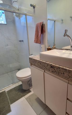 Apartamento à venda com 97m², 2 quartos e 1 vaga Apartamento à venda com 97m², 2 quartos e 1 vagaBanheiro