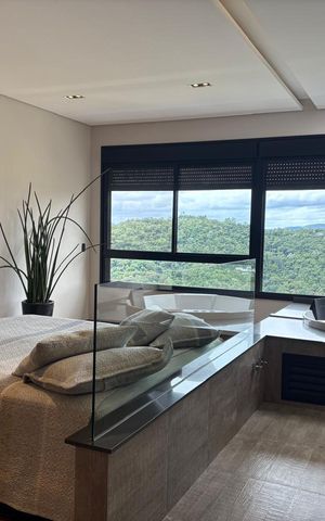 Casa de condomínio à venda com 615m², 5 quartos e 6 vagas Casa de condomínio à venda com 615m², 5 quartos e 6 vagasQuarto