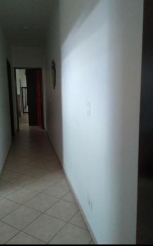 Casa à venda com 220m², 6 quartos e 3 vagas Casa à venda com 220m², 6 quartos e 3 vagasCasa 3