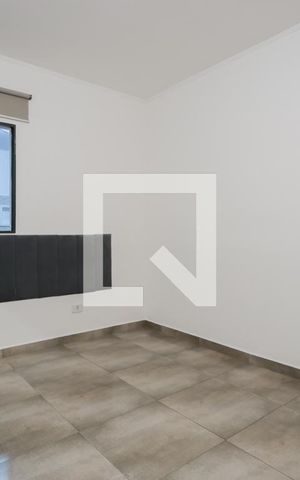 Casa à venda com 220m², 6 quartos e 3 vagas Casa à venda com 220m², 6 quartos e 3 vagasCasa 2