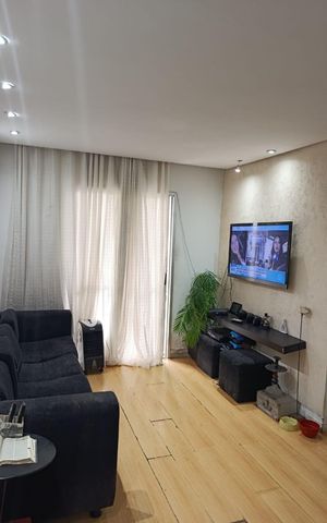 Apartamento à venda com 73m², 3 quartos e 1 vaga Apartamento à venda com 73m², 3 quartos e 1 vagaSala