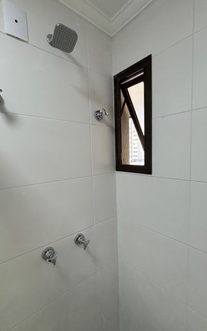 Apartamento à venda com 56m², 2 quartos e 2 vagas Apartamento à venda com 56m², 2 quartos e 2 vagasBanheiro social
