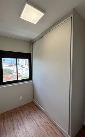 Apartamento à venda com 56m², 2 quartos e 2 vagas Apartamento à venda com 56m², 2 quartos e 2 vagasQuarto