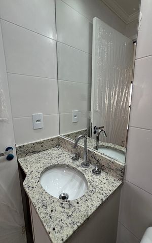 Apartamento à venda com 56m², 2 quartos e 2 vagas Apartamento à venda com 56m², 2 quartos e 2 vagasBanheiro social