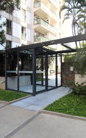 Apartamento à venda com 111m², 2 quartos e 2 vagasFachada