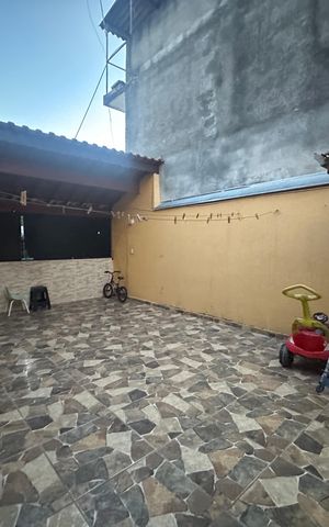 Casa para alugar com 120m², 4 quartos e 2 vagas Casa para alugar com 120m², 4 quartos e 2 vagasQuintal