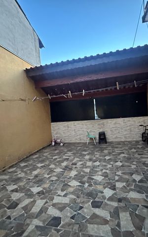 Casa para alugar com 120m², 4 quartos e 2 vagas Casa para alugar com 120m², 4 quartos e 2 vagasQuintal