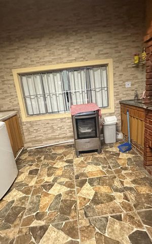 Casa para alugar com 120m², 4 quartos e 2 vagas Casa para alugar com 120m², 4 quartos e 2 vagasÁrea de Serviço