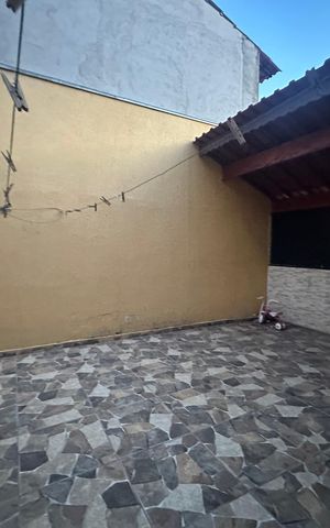Casa para alugar com 120m², 4 quartos e 2 vagas Casa para alugar com 120m², 4 quartos e 2 vagasQuintal