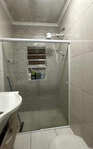 Casa para alugar com 120m², 4 quartos e 2 vagas Casa para alugar com 120m², 4 quartos e 2 vagasBanheiro