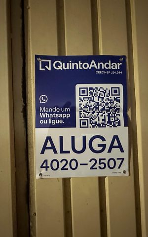Casa para alugar com 120m², 4 quartos e 2 vagas Casa para alugar com 120m², 4 quartos e 2 vagasFachada