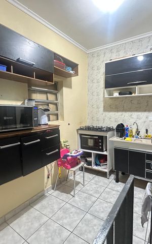 Casa para alugar com 120m², 4 quartos e 2 vagas Casa para alugar com 120m², 4 quartos e 2 vagasCozinha