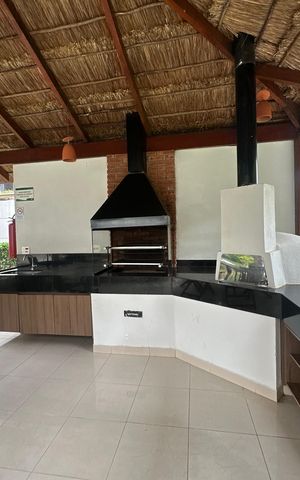 Apartamento à venda com 196m², 3 quartos e 3 vagas Apartamento à venda com 196m², 3 quartos e 3 vagasÁrea comum - Churrasqueira