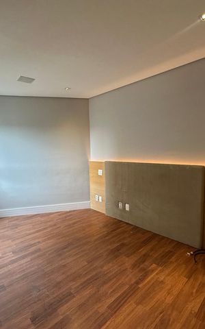 Apartamento à venda com 196m², 3 quartos e 3 vagas Apartamento à venda com 196m², 3 quartos e 3 vagasSuíte 1