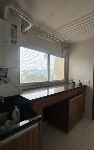 Apartamento à venda com 196m², 3 quartos e 3 vagas Apartamento à venda com 196m², 3 quartos e 3 vagasÁrea de Serviço