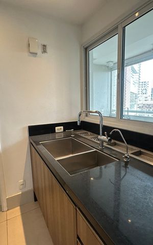 Apartamento à venda com 196m², 3 quartos e 3 vagas Apartamento à venda com 196m², 3 quartos e 3 vagasCozinha