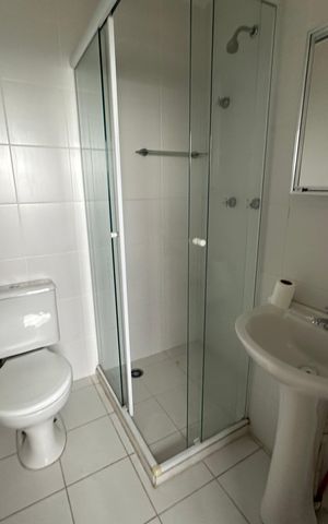 Apartamento à venda com 196m², 3 quartos e 3 vagas Apartamento à venda com 196m², 3 quartos e 3 vagasBanheiro de serviço