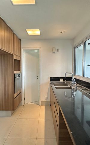 Apartamento à venda com 196m², 3 quartos e 3 vagas