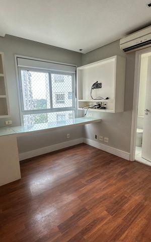 Apartamento à venda com 196m², 3 quartos e 3 vagas Apartamento à venda com 196m², 3 quartos e 3 vagasSuíte 3
