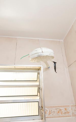Casa à venda com 147m², 2 quartos e 1 vagaCasa 2 - Banheiro