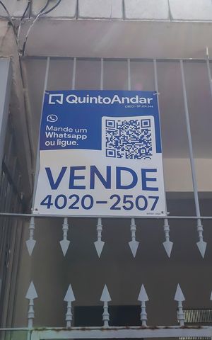 Casa à venda com 147m², 2 quartos e 1 vagaFachada