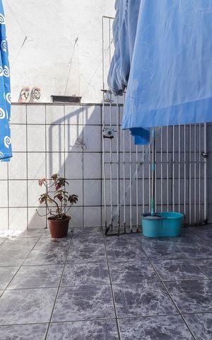 Casa à venda com 147m², 2 quartos e 1 vagaCasa 1 - Área de Serviço
