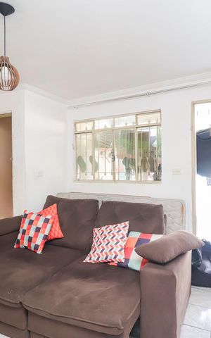 Casa à venda com 147m², 2 quartos e 1 vagaCasa 1 - Sala