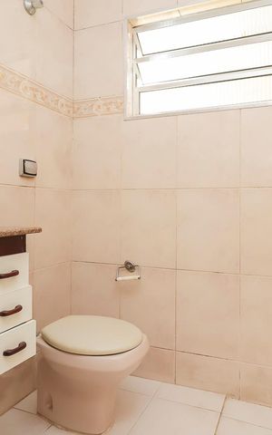 Casa à venda com 147m², 2 quartos e 1 vagaCasa 2 - Banheiro