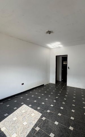Casa para alugar com 400m², 2 quartos e 2 vagas Casa para alugar com 400m², 2 quartos e 2 vagasQuarto 1