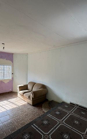 Casa para alugar com 400m², 2 quartos e 2 vagas Casa para alugar com 400m², 2 quartos e 2 vagasSala