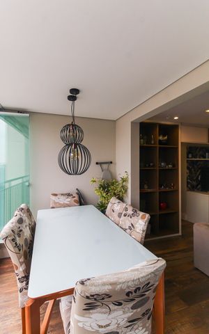 Apartamento à venda com 60m², 2 quartos e 1 vagaVaranda