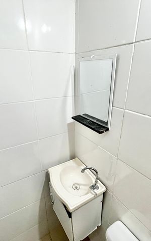 Casa para alugar com 25m², 1 quarto e sem vaga Casa para alugar com 25m², 1 quarto e sem vagaBanheiro
