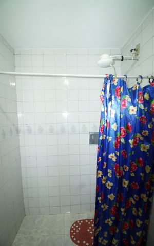 Casa à venda com 200m², 2 quartos e sem vagaBanheiro Social