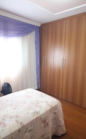 Casa à venda com 637m², 3 quartos e 1 vagaQuarto 2