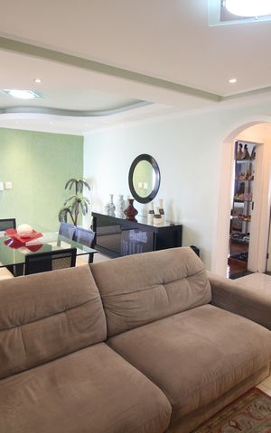 Casa à venda com 637m², 3 quartos e 1 vagaSala 1
