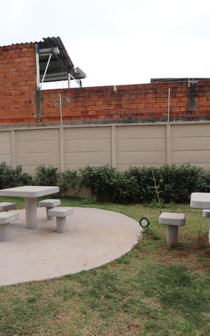 Apartamento à venda com 35m², 2 quartos e sem vagaÁrea comum - Pracinha