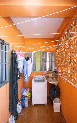 Casa à venda com 125m², 3 quartos e 1 vagaÁrea de Serviço Casa 1