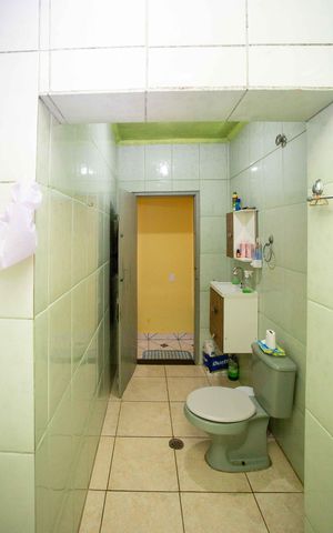 Casa à venda com 125m², 3 quartos e 1 vagaBanheiro Casa 1